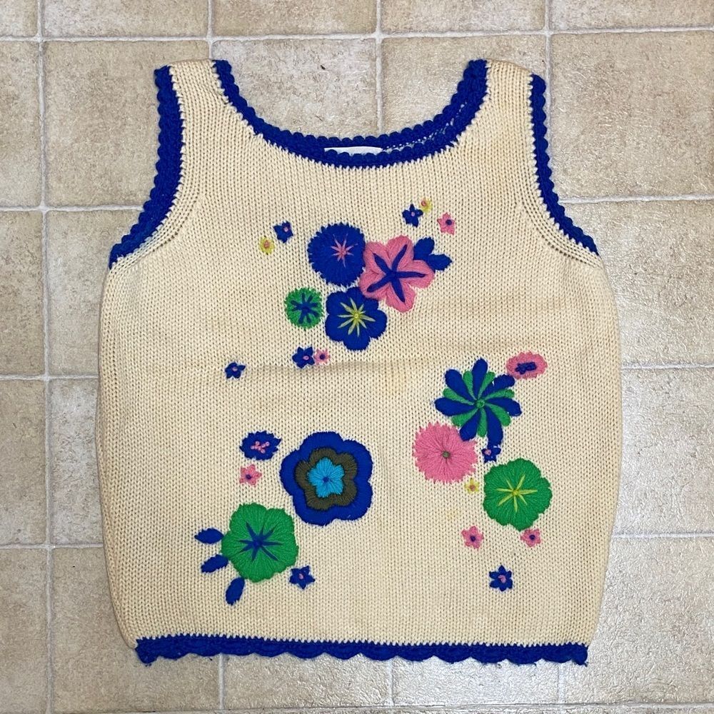 Evan Picone % Wool Original Design By Cream Knit Top With Blue Trim Size 40